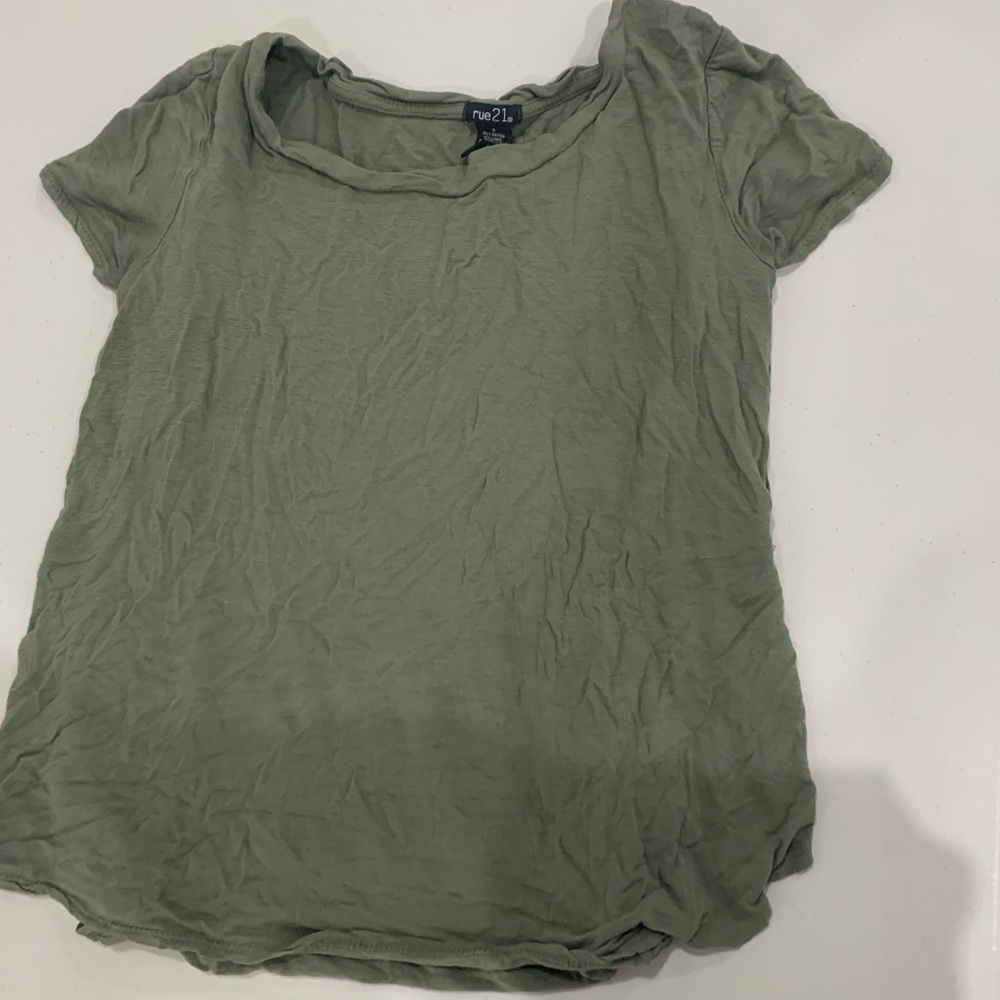 rue 21 green shirt